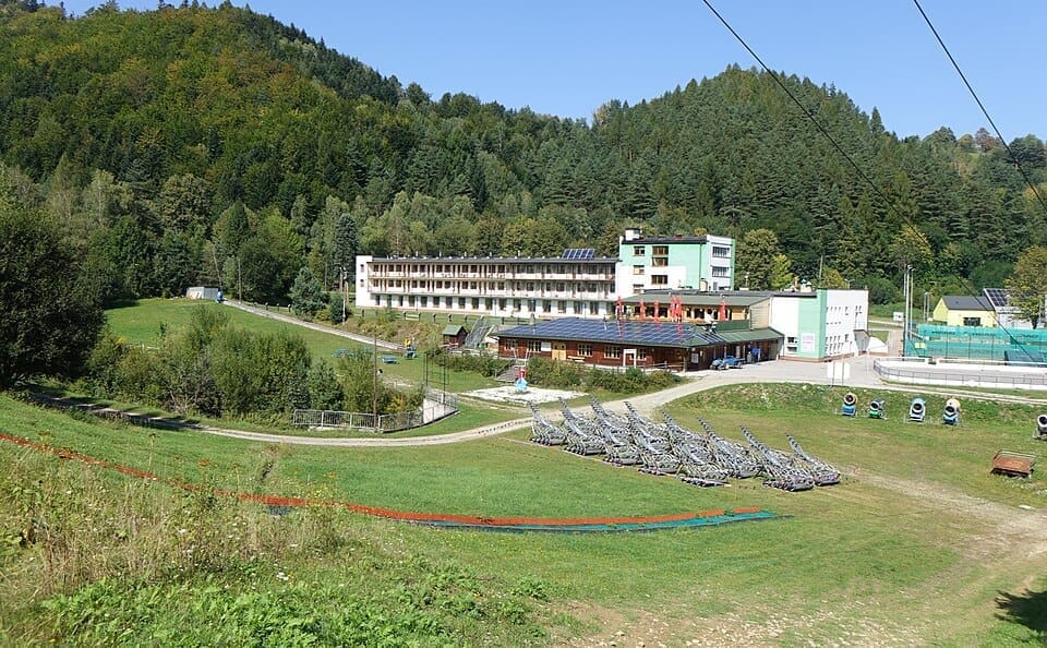Ryterski Raj ski resort and Jastrzębska Góra slopes